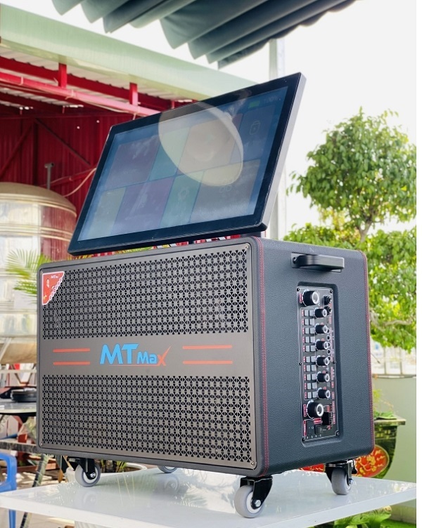 Có nên vừa sạc vừa sử dụng loa kéo karaoke không?