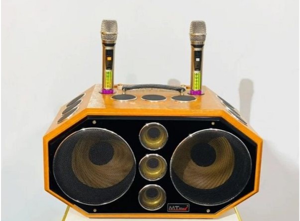 Loa karaoke di động MTMAX BT Speaker 18 âm bass mạnh mé