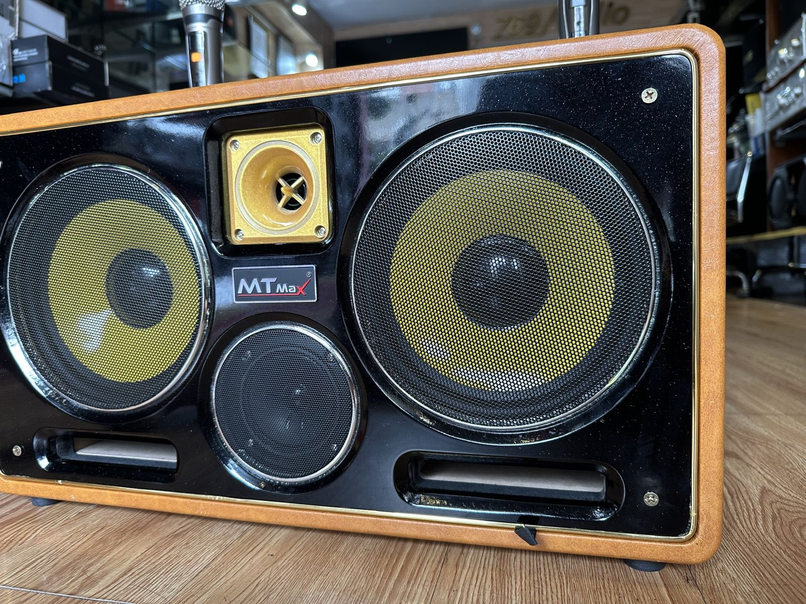 Phản Hồi Về MT MAX BT Speaker 6