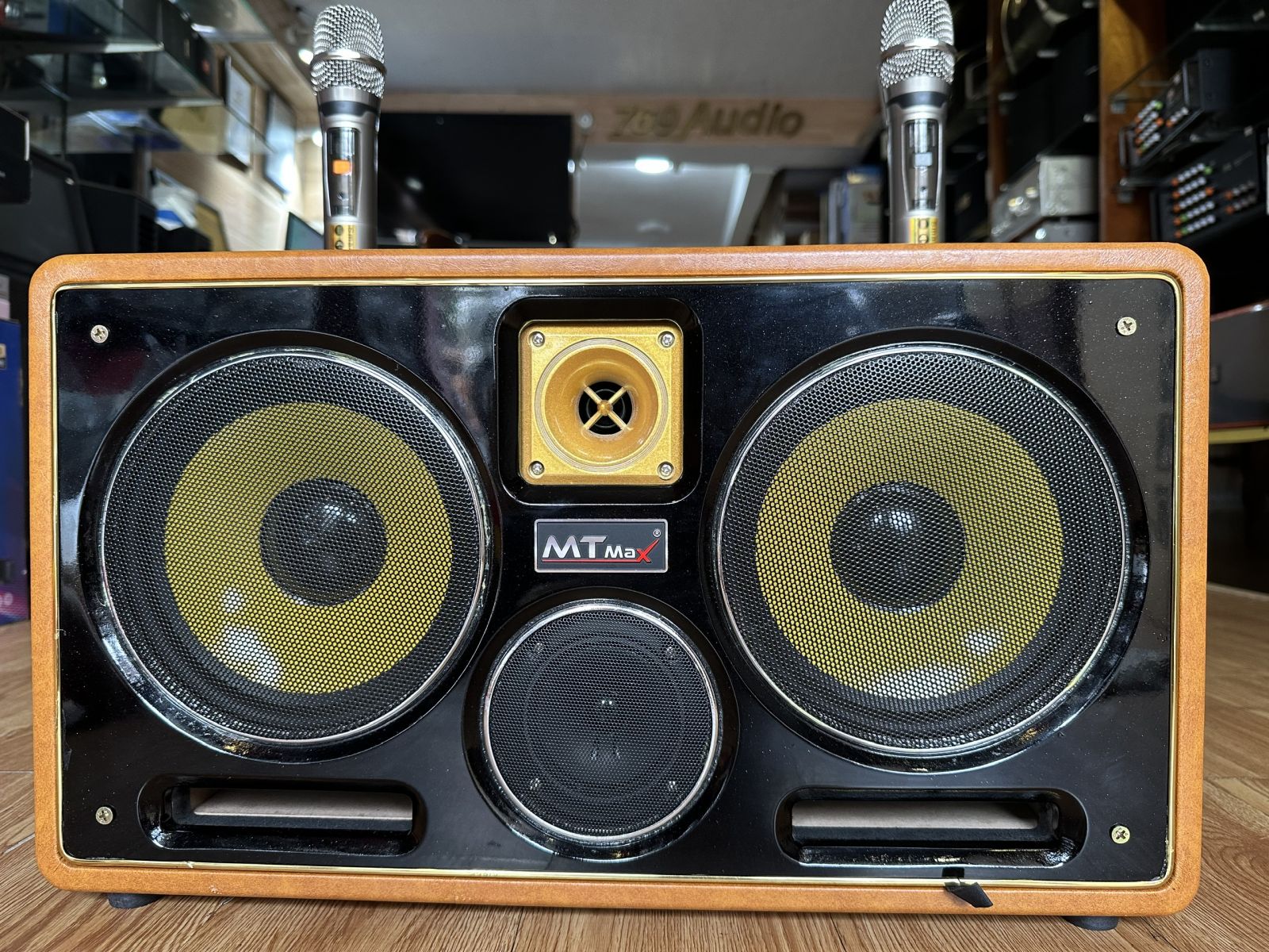 Khám Phá Cùng Loa MT MAX BT Speaker 6