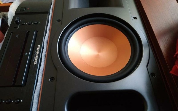 Loa Nghe Nhạc Klipsch RB 81 II