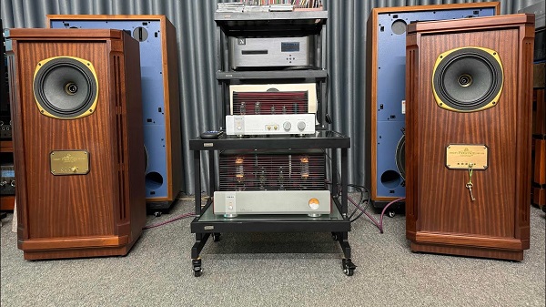 Tại 769 có 1 siêu phẩm mới về | Loa Tannoy Turnberry SE
