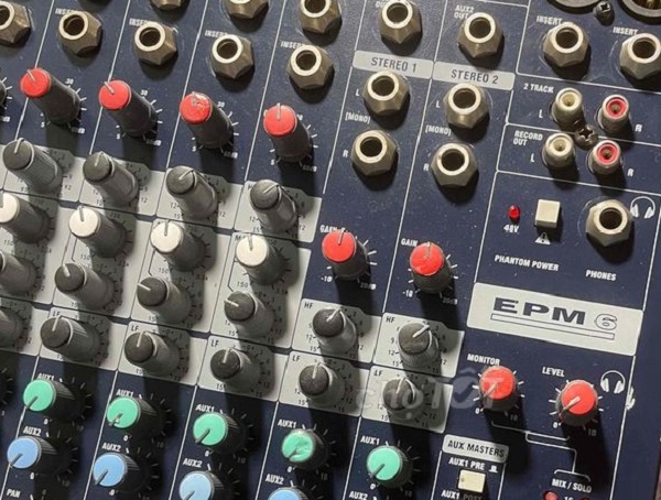 Tác dụng của Mixer Soundcraft EPM6