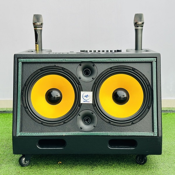 MT Max K28 Pro Tiệc Gia Đình Và Ngoài Trời