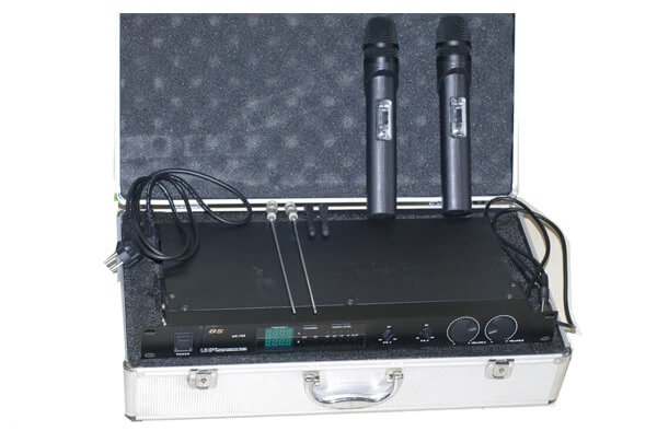 Micro Bose AK 702