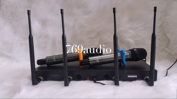 Mua Micro UR12D II Giá Rẻ Tại TP.HCM 