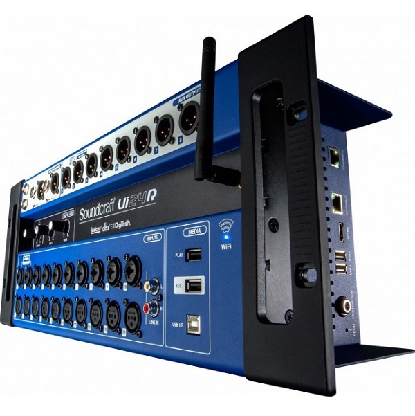 Bàn Mixer Soundcraft UI24R trong sự kiện chuyên nghiệp