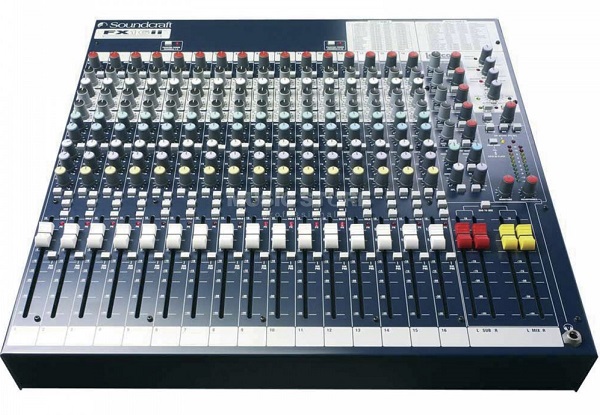  Mixer Soundcraft EFX16