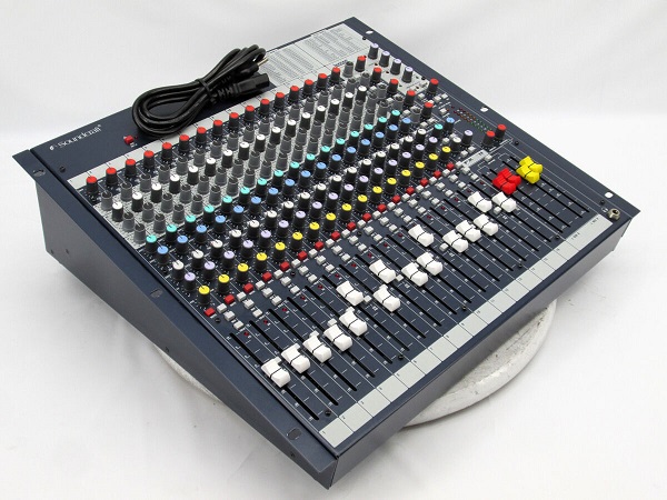 Ưu nhược điểm Mixer Soundcraft FX 16 II
