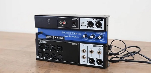 Soundcraft Ui12 công nghệ cao