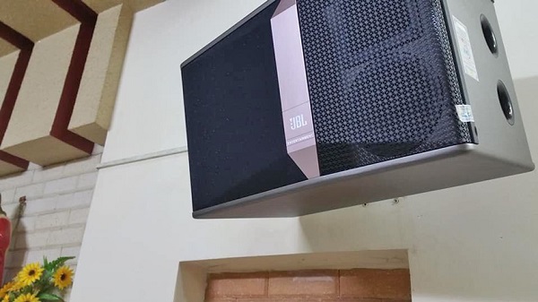 Loa JBL KI 512 Phù Hợp Với Những Ai