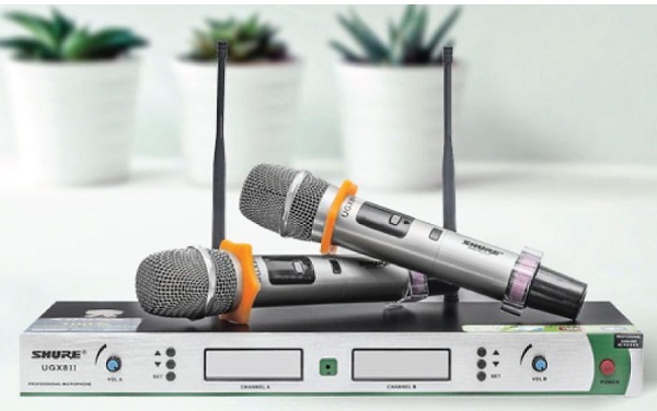 Mua Micro Shure UGX8 II Giá Tốt Tại TP.HCM
