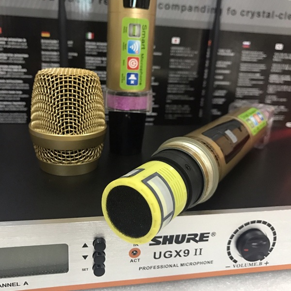 Phối Ghép Micro UGX 9 II Với Loa Kéo