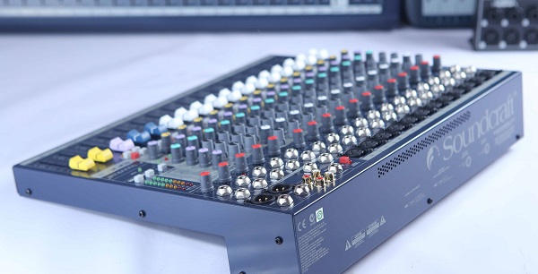 Quy Trình Lắp Đặt Soundcraft EFX12 Chính Hãng
