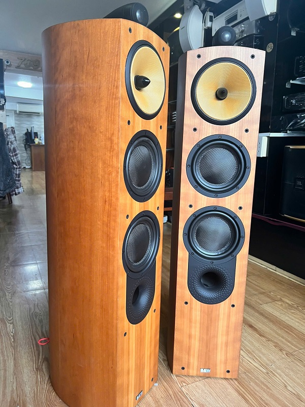 Review Loa B&W 804