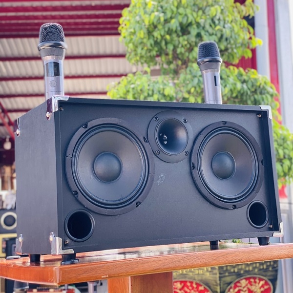 Review Loa Xách Tay Mt Max B82