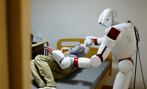 Robot Chăm Sóc Người Già Loại Nào Tốt 