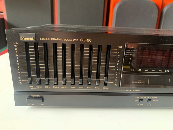 So Sánh Sansui SE-80