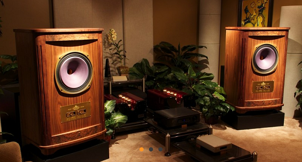 Showroom Loa Bose