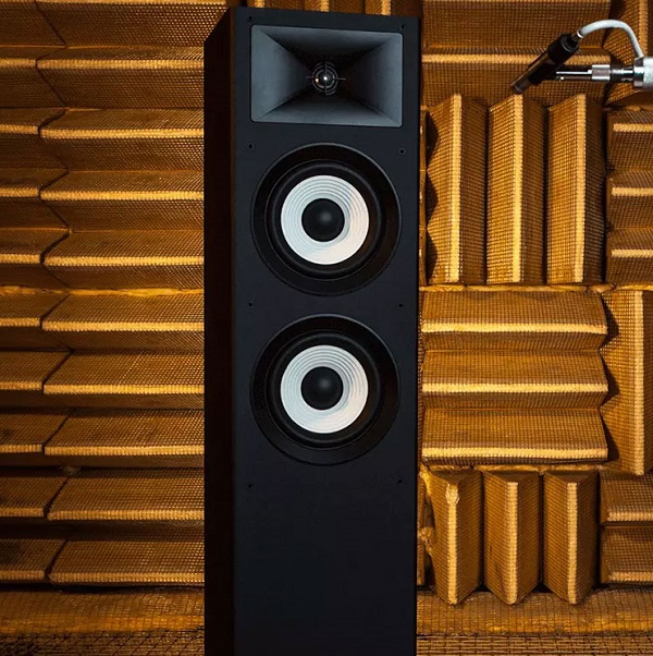 So Sánh Chi Tiết JBL Stage A180