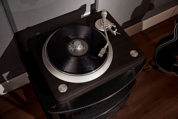 Thiết Kế Denon DP-3000NE