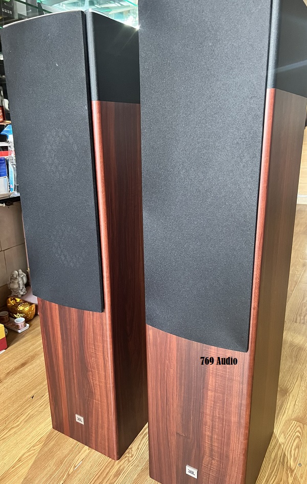 Độ Bền Của JBL Stage A180 