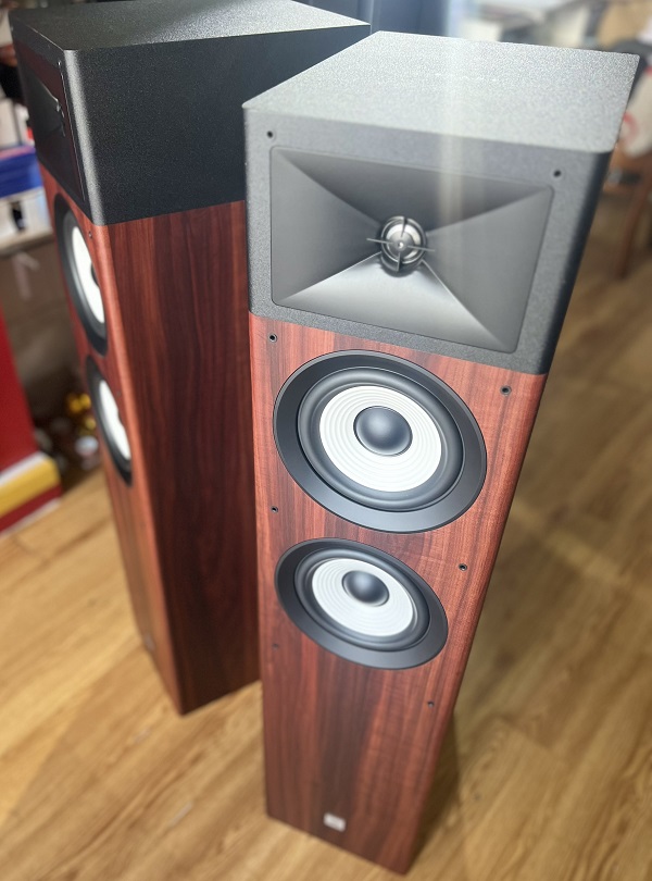 Địa Chỉ Mua Loa JBL Stage A180