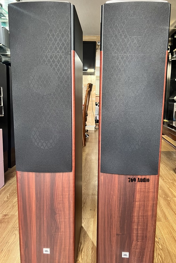 Thiết Kế Loa Đứng JBL Stage A180