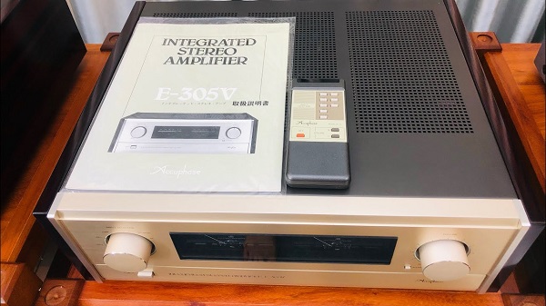 Tại Sao Amply Accuphase E 305V Là Một Sản Phẩm Huyền Thoại?