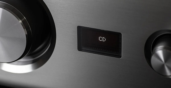 Tính Năng Nổi Bật của Denon PMA-A110: Digital Isolator & Pure Analog Mode
