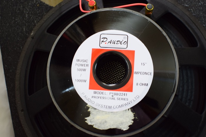 Loa s&acirc;n khấu đẳng cấp gi&aacute; rẻ JBL SRX 715