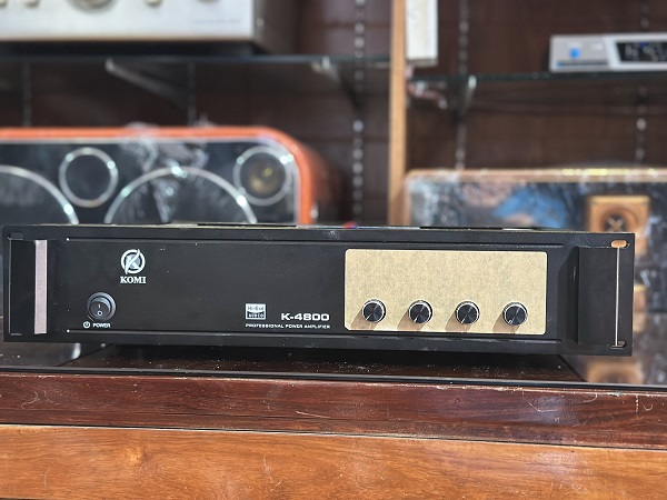 Cục Đẩy Công Suất 4 Kênh Komi K4800