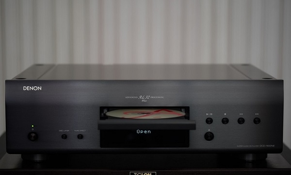 Giá Denon DCD 1600NE