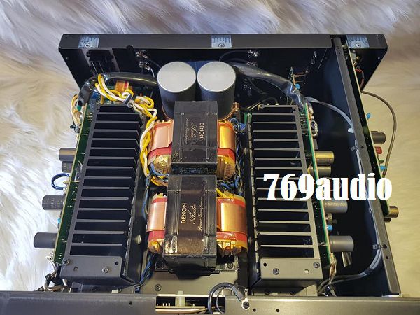 mặt trên denon 2000se