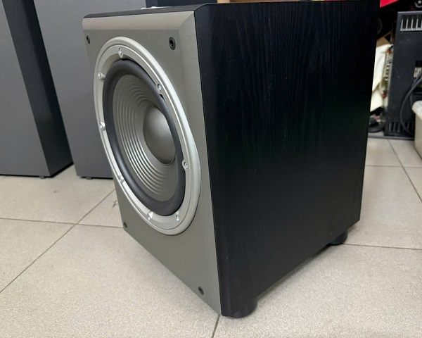 Lưu ý quan trọng khi mua loa sub JBL E150P hàng bãi