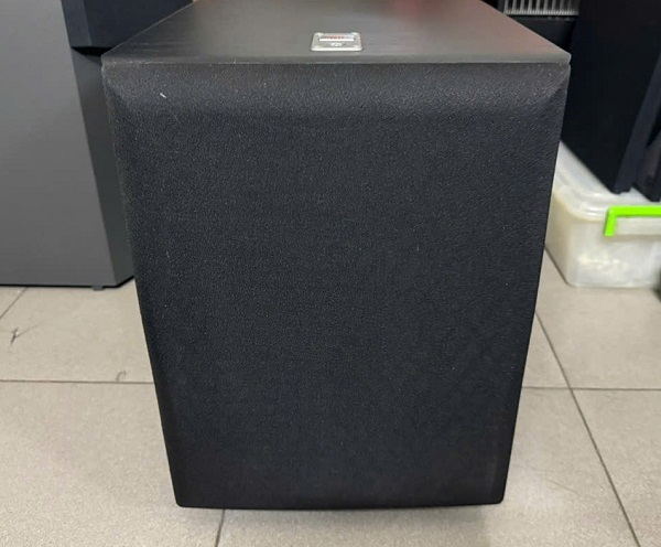 Những ai nên chọn loa sub JBL E150P hàng bãi?