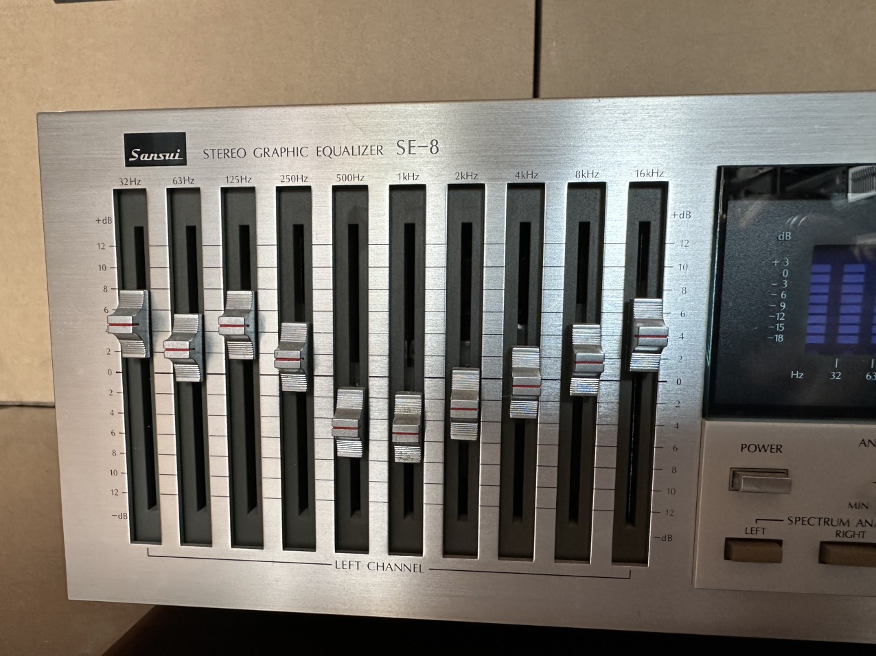 equalizer sansui se-8