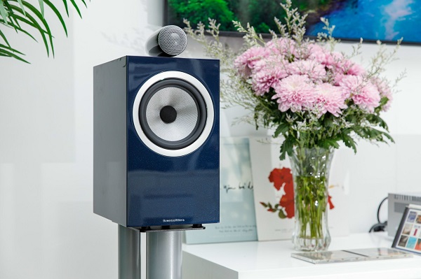 Trải Nghiệm Loa B&W 705 S2