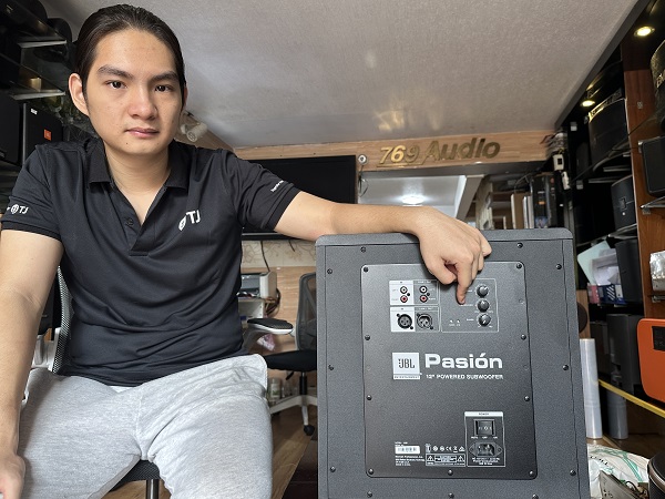 Kỹ Thuật Viên Vương Mình Khánh Tư Vấn Thông Số Kỹ Thuật Loa Sub JBL Pasion 12, chỉnh corssover bass xuống sâu 40hhz