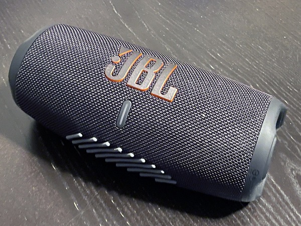 Loa Bluetooth JBL Charge 5 âm thanh chất lượng