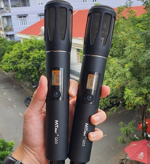 micro không dây hát karaoke dễ dùng, giá mềm, hợp nhu cầu gia đình