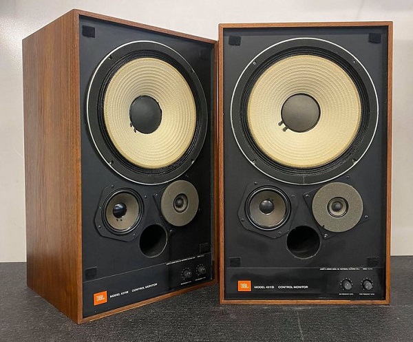 Loa JBL 4311B Control Monitor Hàng Zin | Mới Long Lanh