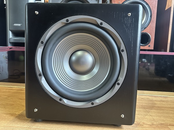 Jbl Studio L Jbl 8400 JBL L8400P/100 Loa Sub JBL L8400P/230 Nhập